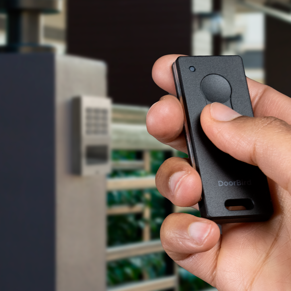 Bluetooth Keyfob Remote A8007 | Lykalyte